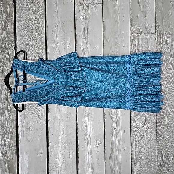 FOXIEDOT Dress - Picture 8 of 11